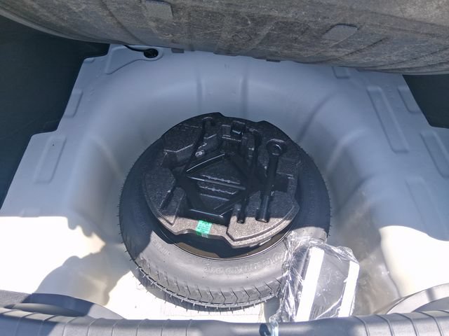 Used 2026 Hyundai Elantra Sport FWD image 24