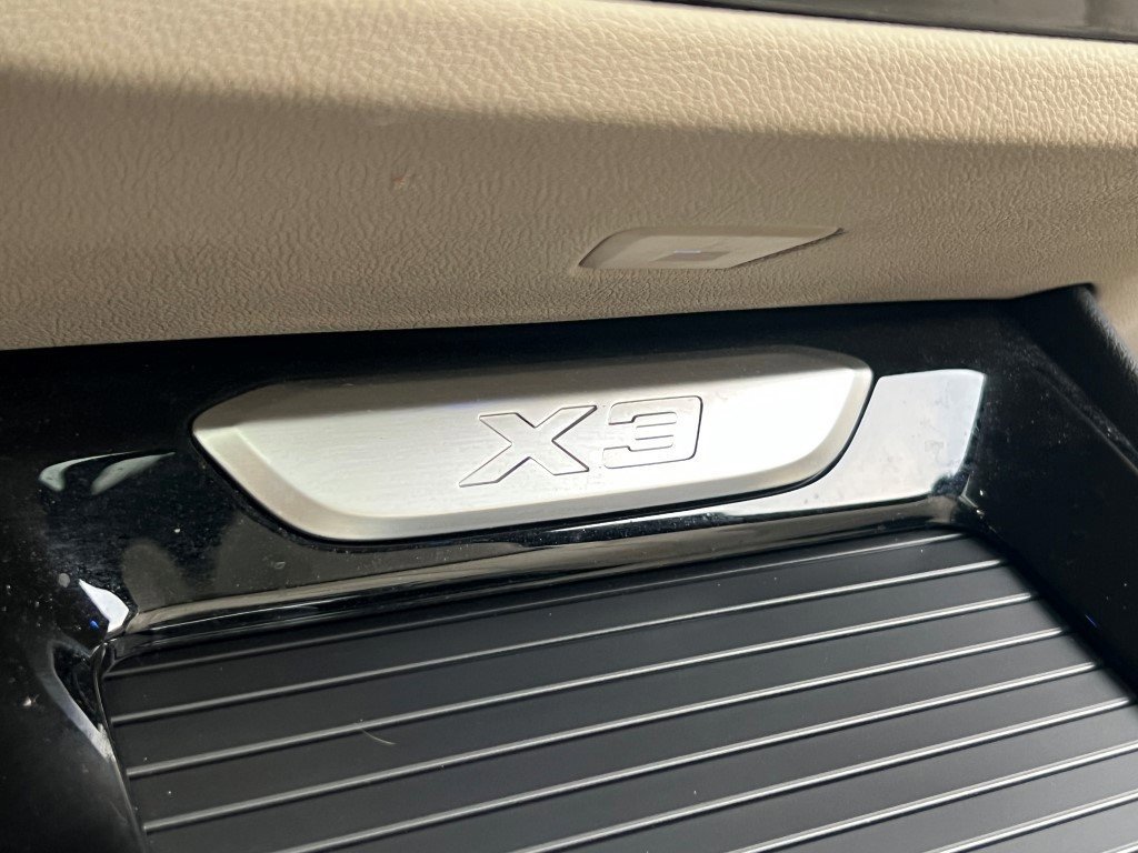 Used 2021 BMW X3 xDrive30e w/ M Sport Package image 33