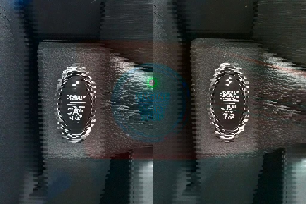 Certified 2024 Ford Expedition Limited image 20