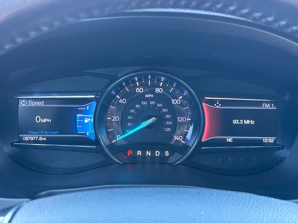 Certified 2019 Ford Explorer Limited w/ Limited Luxury Package image 18