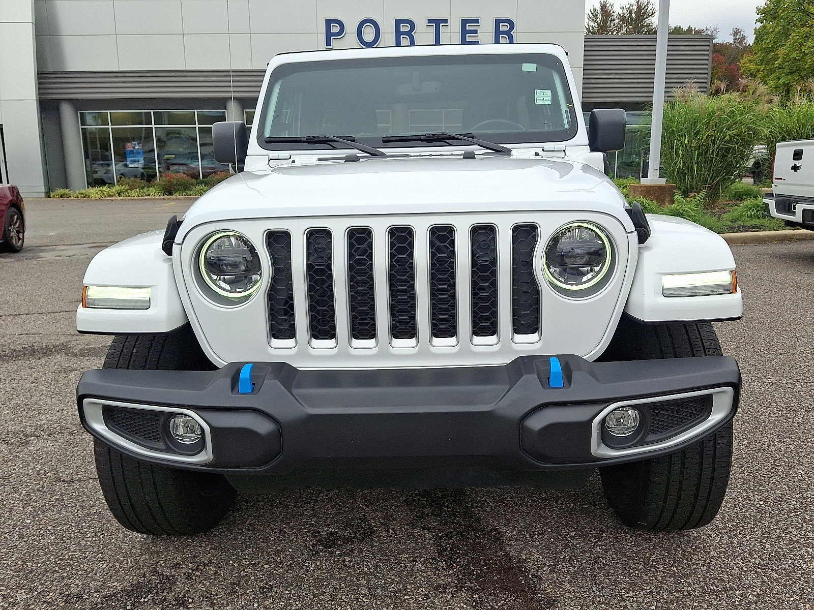 Used 2023 Jeep Wrangler Sahara w/ Cold Weather Group image 12