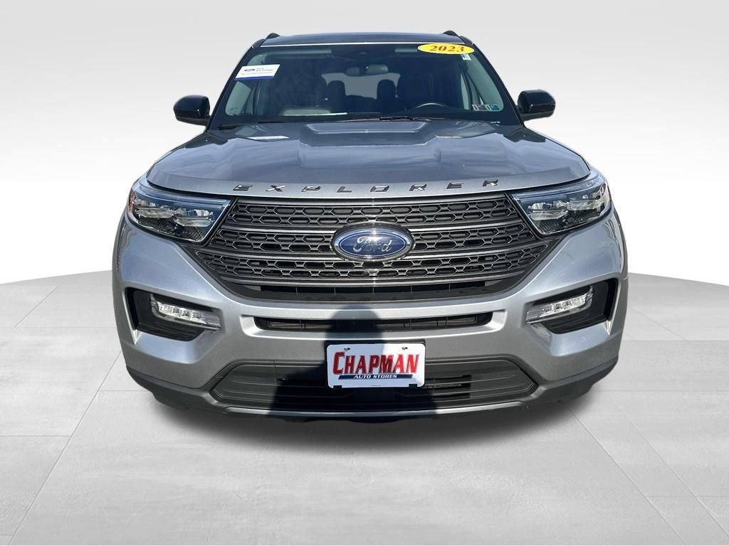 Certified 2023 Ford Explorer XLT w/ Equipment Group 202A AWD/4WD image 12