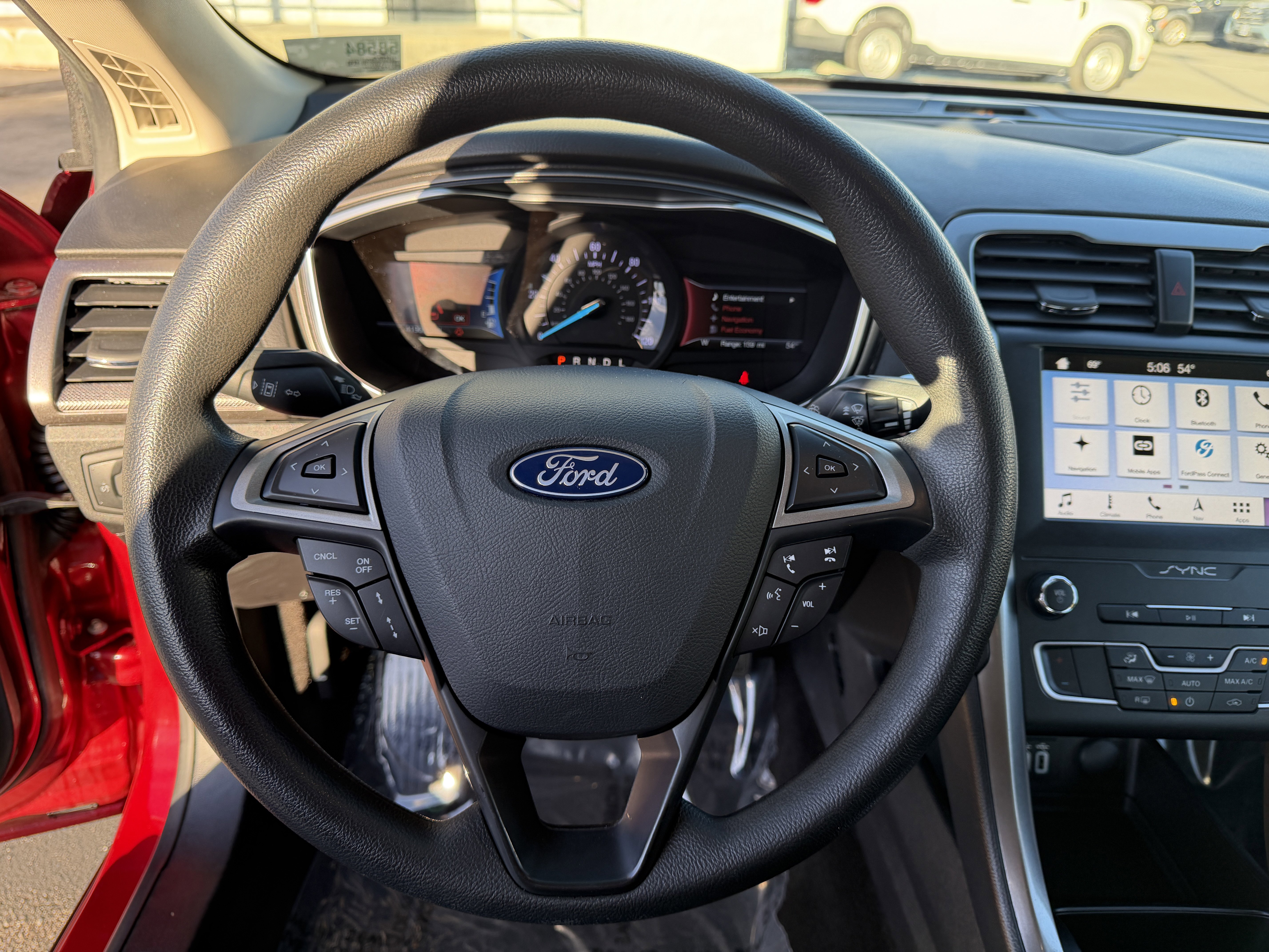 Certified 2019 Ford Fusion SE image 16