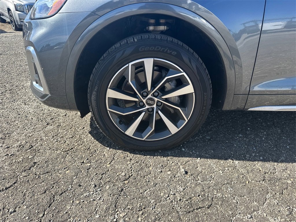 Used 2022 Audi Q5 2.0T Premium Plus image 11