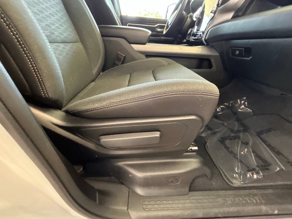 Used 2026 RAM 1500 Big Horn AWD/4WD image 28