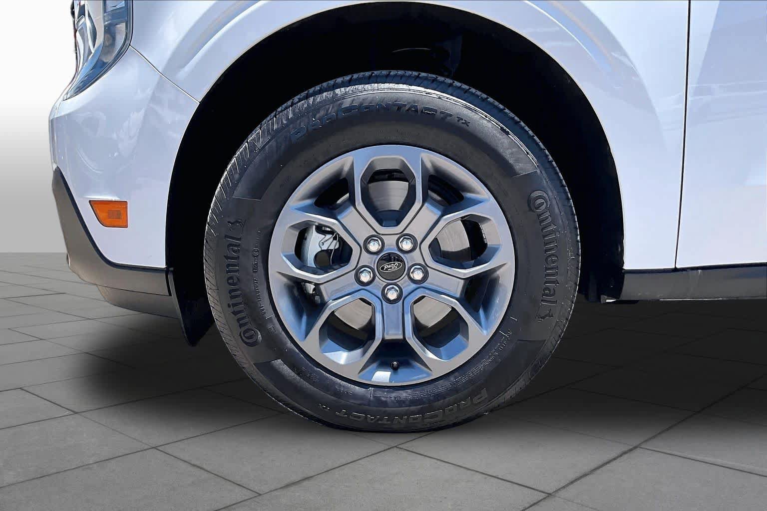 Certified 2025 Ford Maverick XLT w/ XLT Luxury Package FWD image 10