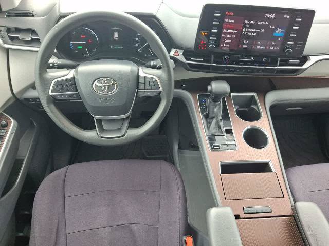 Used 2021 Toyota Sienna LE FWD image 27