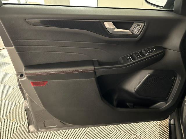 Certified 2024 Ford Escape ST-Line w/ Equipment Group 301A image 15