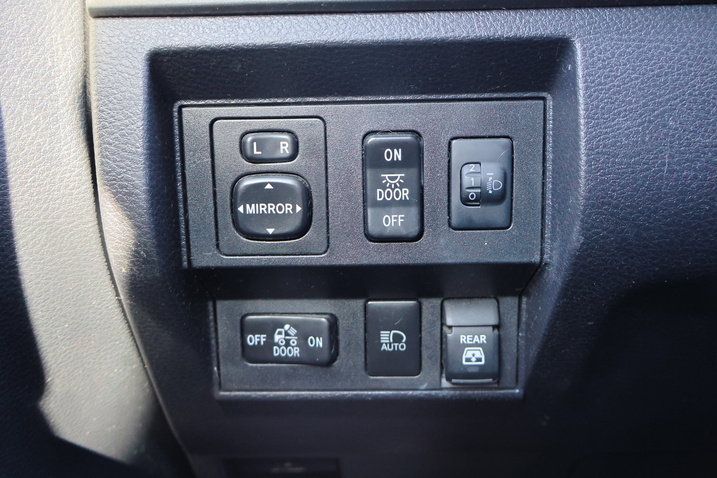 Used 2021 Toyota Tundra SR5 image 20