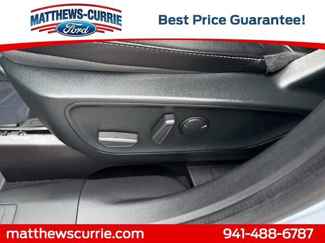 Certified 2022 Ford Escape SEL w/ Technology Package image 10