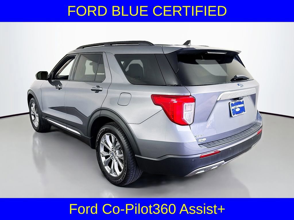 Certified 2022 Ford Explorer XLT w/ Equipment Group 202A image 5