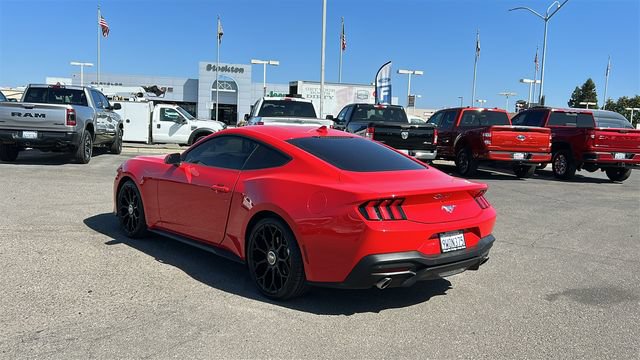 Certified 2024 Ford Mustang Coupe RWD image 5