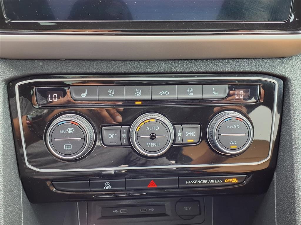 Used 2022 Volkswagen Atlas Cross Sport SEL Premium R-Line w/ Cross Sport MDO Package image 22