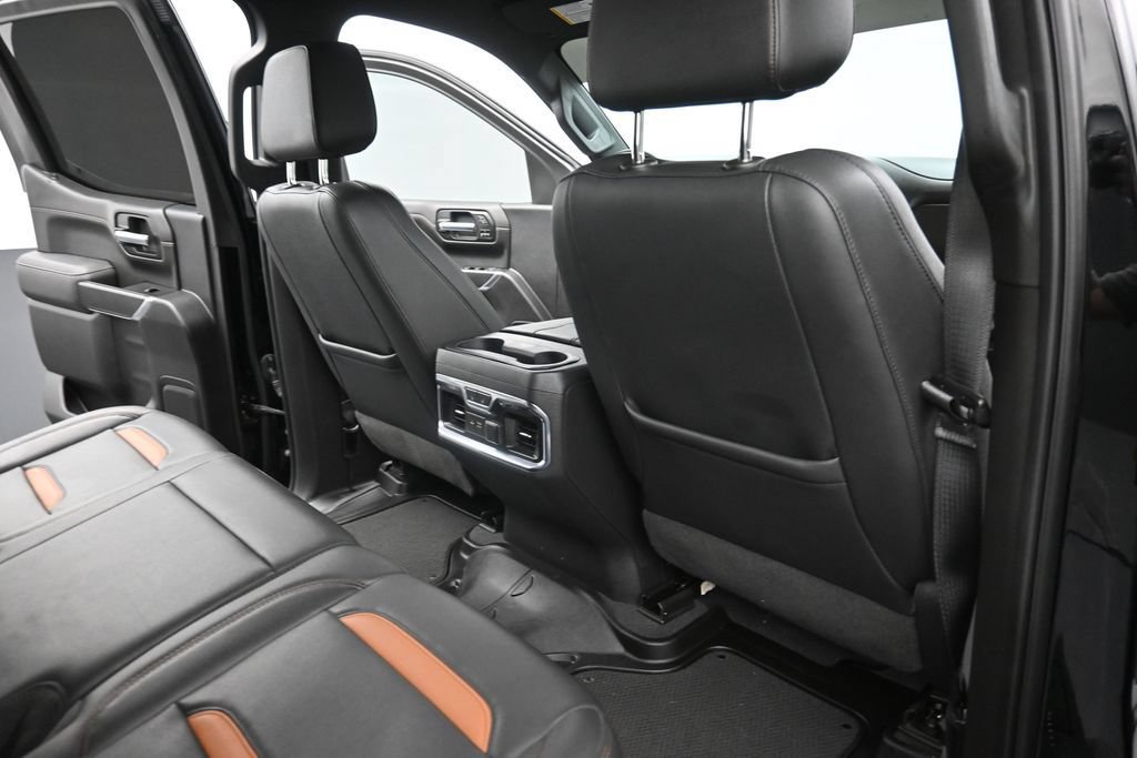 Used 2021 GMC Sierra 1500 AT4 w/ AT4 Premium Package AWD/4WD image 2