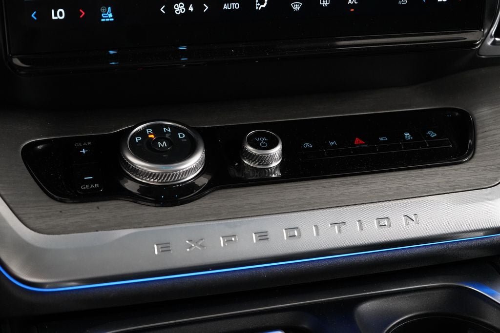 Certified 2025 Ford Expedition Max Platinum AWD/4WD image 18