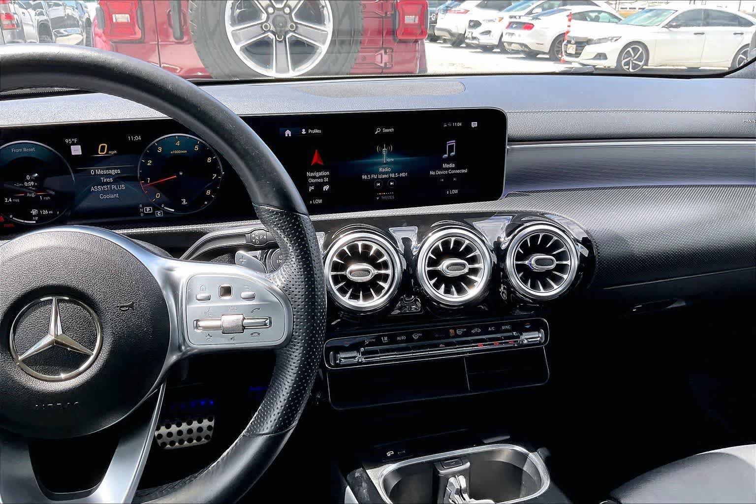 Used 2020 Mercedes-Benz CLA 250 image 15