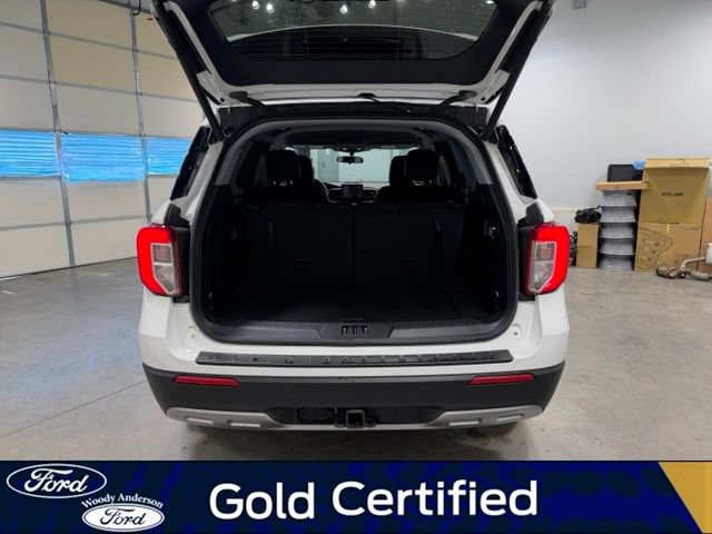 Certified 2023 Ford Explorer XLT w/ Equipment Group 202A AWD/4WD image 7