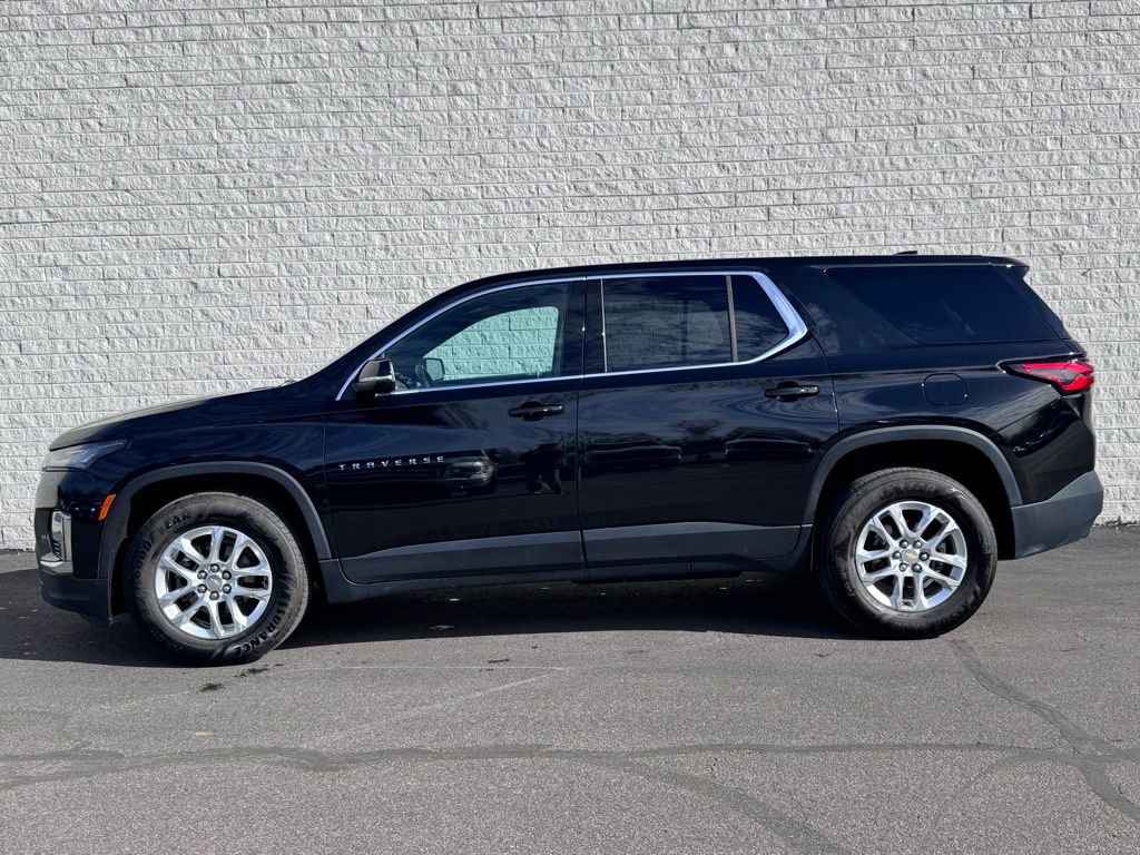 Used 2023 Chevrolet Traverse LS w/ Safety Package AWD/4WD image 8