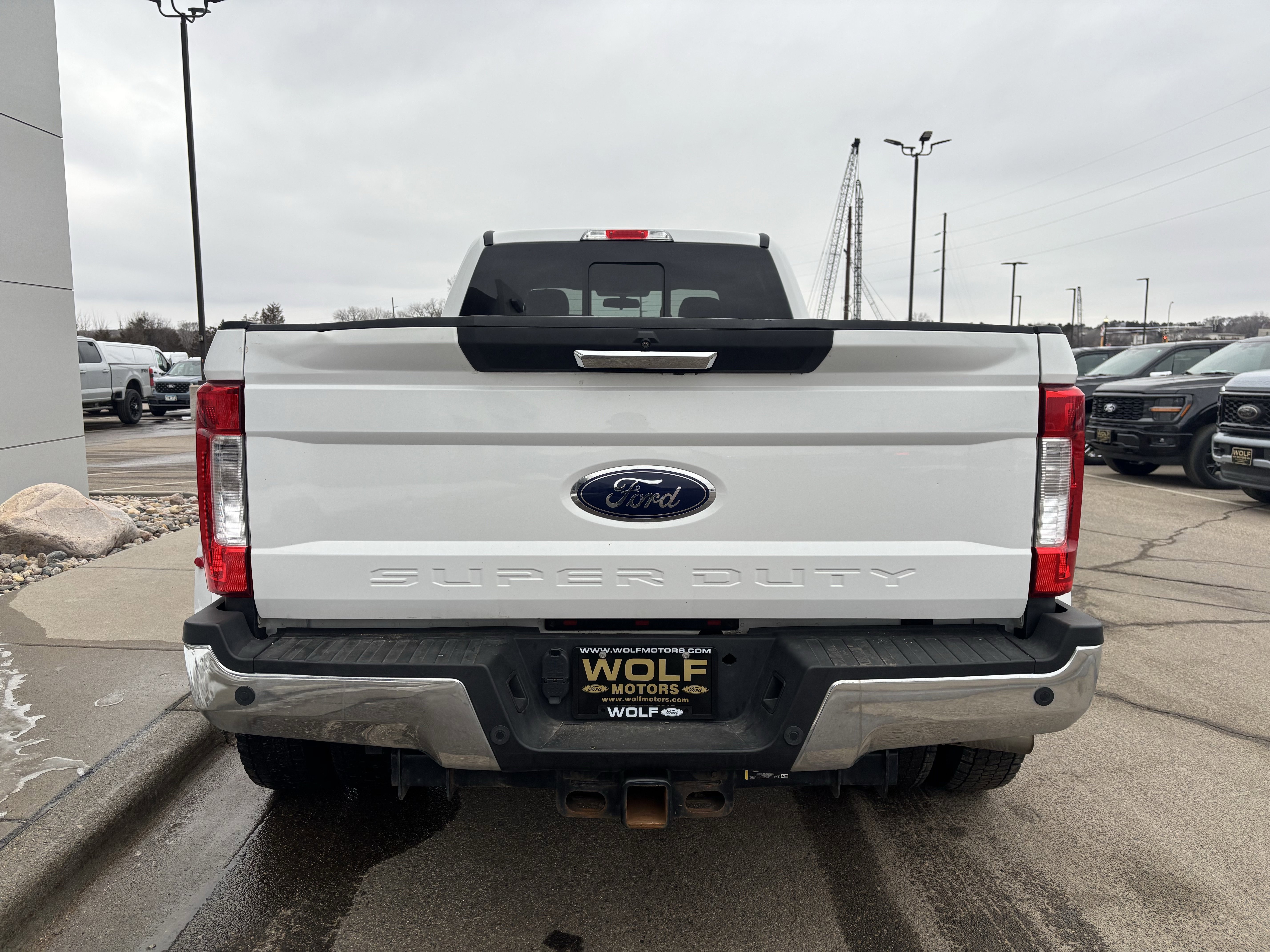 Certified 2019 Ford F450 XLT w/ XLT Premium Package image 4