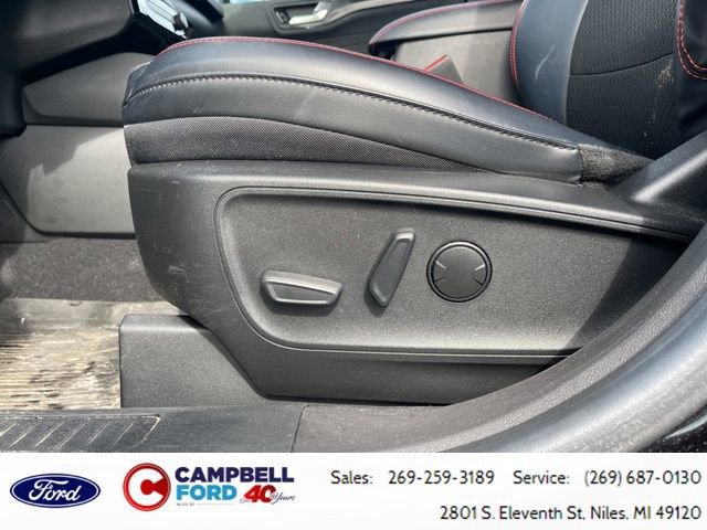 Certified 2023 Ford Escape ST-Line w/ Tech Pack #1 AWD/4WD image 17
