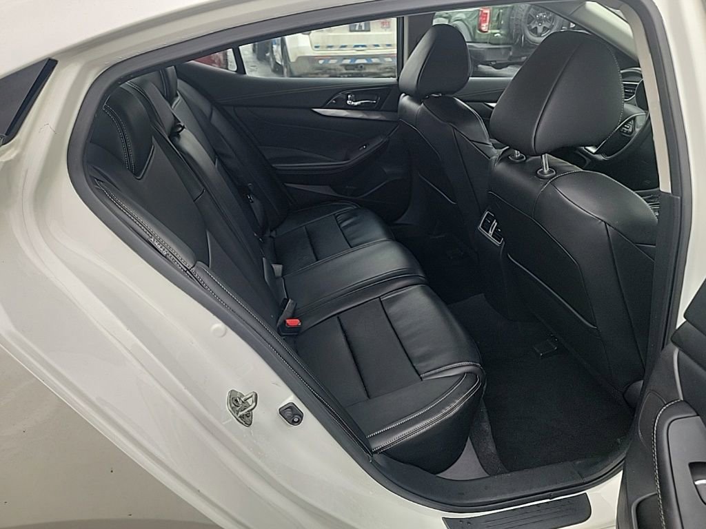 Used 2023 Nissan Maxima SV w/ Floor Mat Group image 26