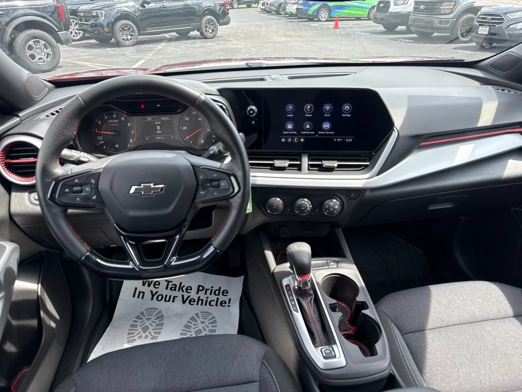 Used 2024 Chevrolet Trax RS w/ Driver Confidence Package FWD image 11