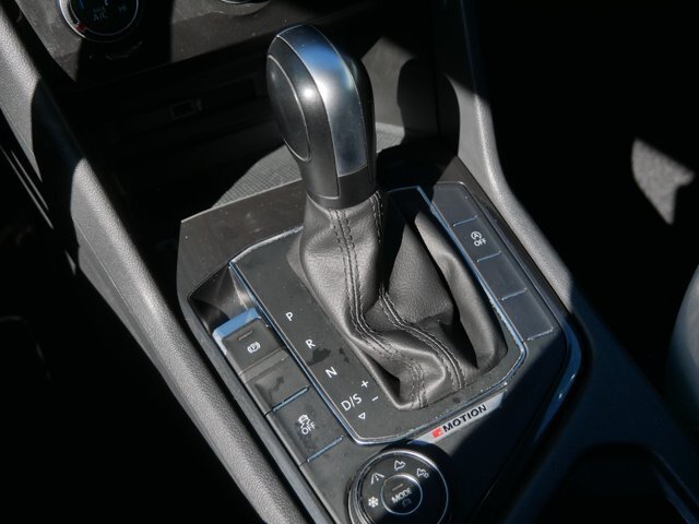 Used 2018 Volkswagen Tiguan S AWD/4WD image 24
