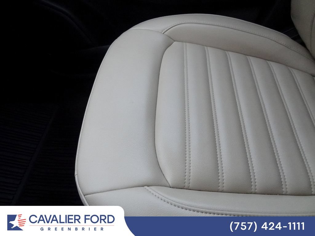 Certified 2023 Ford Edge SEL w/ Convenience Package AWD/4WD image 37