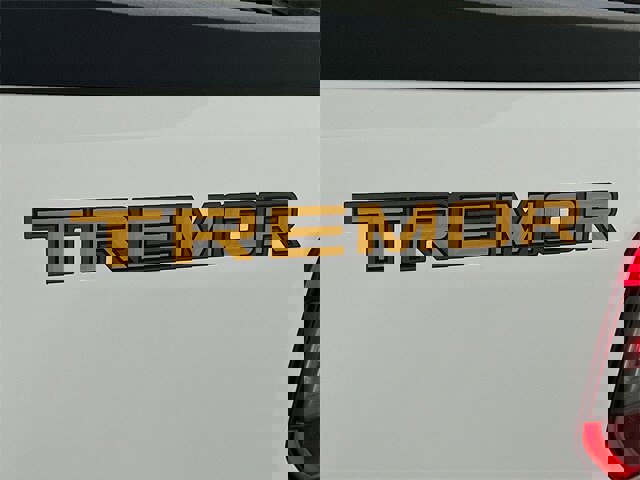 Certified 2024 Ford Maverick Tremor w/ Tremor Off-Road Package image 29