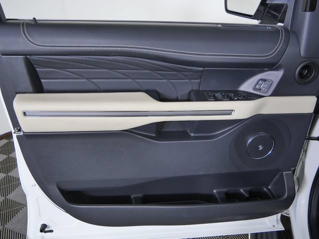 Certified 2024 Ford Expedition Platinum AWD/4WD image 16