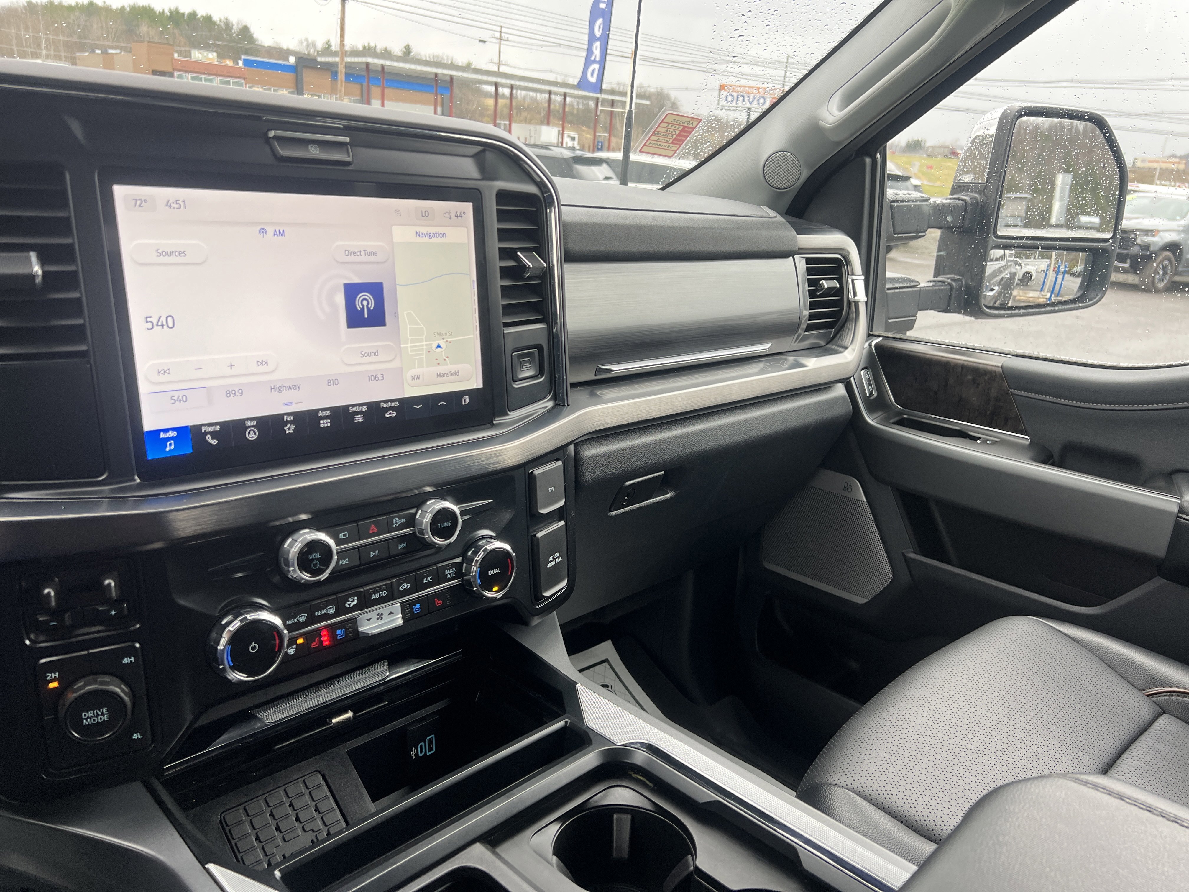 Certified 2025 Ford F350 Lariat AWD/4WD image 23