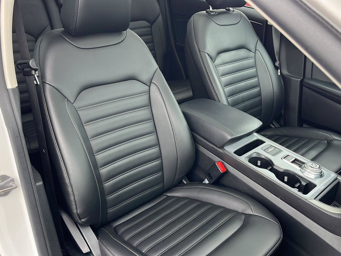 Certified 2021 Ford Edge SEL w/ Convenience Package image 12