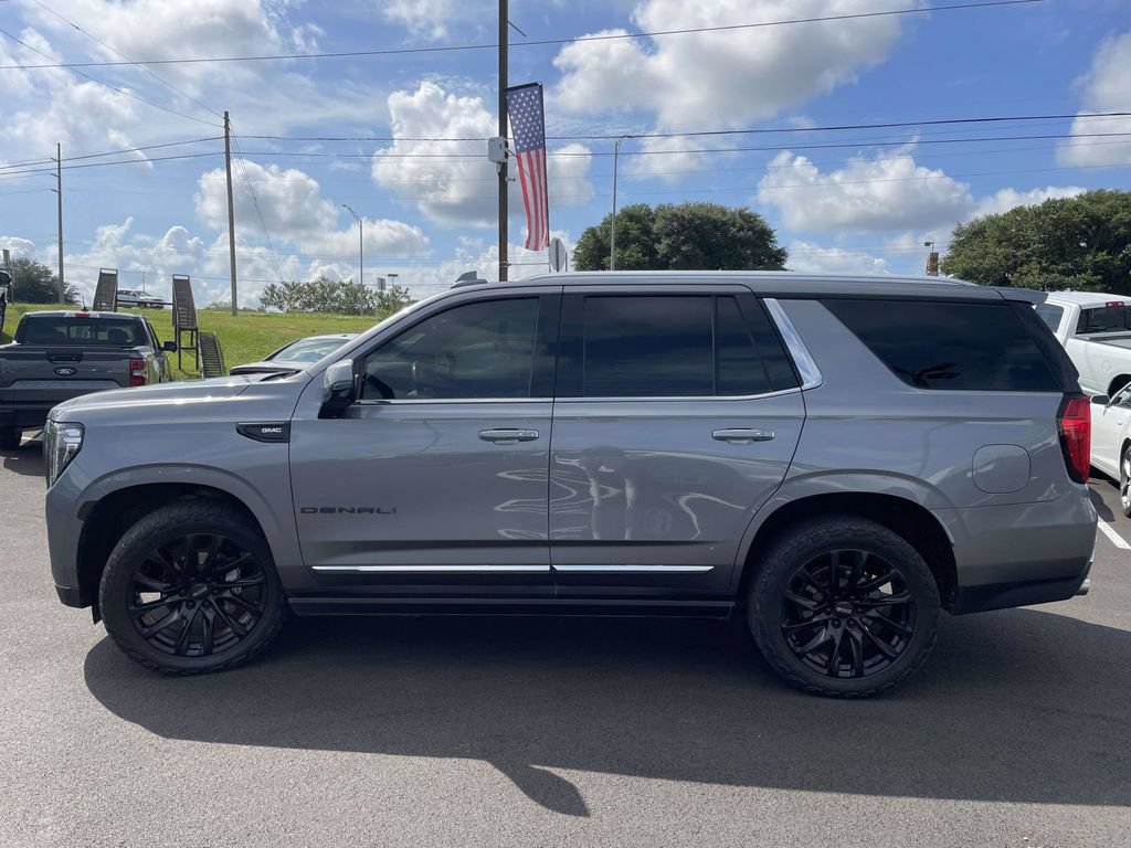 Used 2021 GMC Yukon Denali w/ Denali Premium Package AWD/4WD image 6