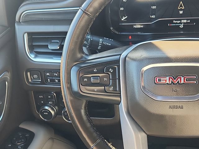 Used 2024 GMC Yukon XL SLT w/ SLT Luxury Package image 14