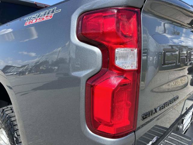 Used 2021 Chevrolet Silverado 1500 LT Trail Boss w/ Convenience Package II AWD/4WD image 11