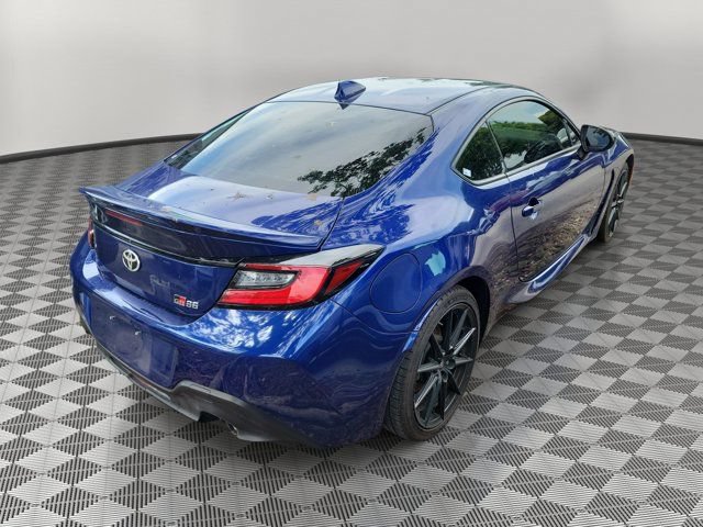 Used 2023 Toyota GR86 Premium RWD image 4