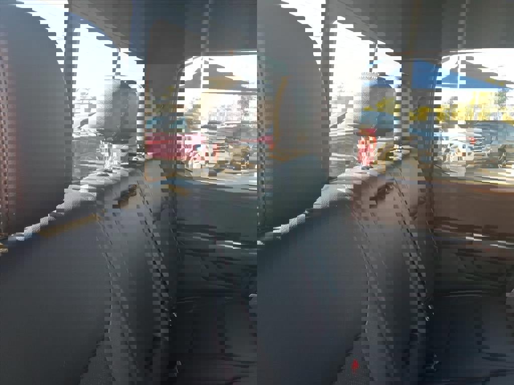 Certified 2023 Ford F150 Lariat w/ Equipment Group 502A High image 15