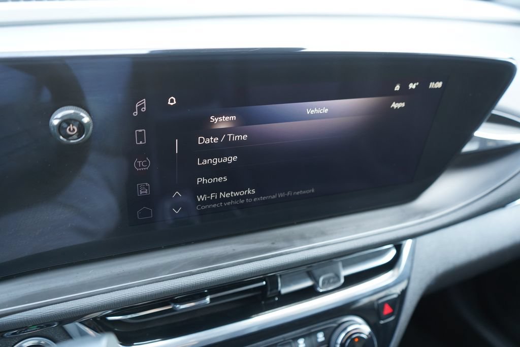 Used 2025 Buick Envista Sport Touring FWD image 32