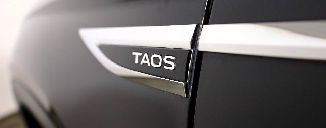 Used 2022 Volkswagen Taos SEL AWD/4WD image 28