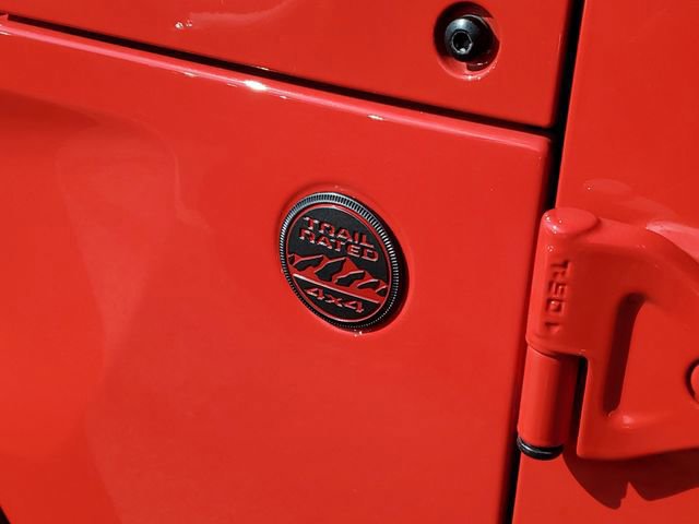 Used 2025 Jeep Wrangler Unlimited Rubicon w/ Convenience Group image 30