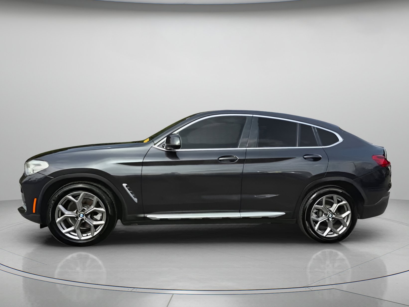 Used 2020 BMW X4 xDrive30i w/ Convenience Package image 15