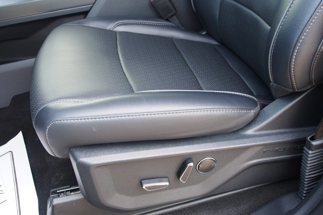 Certified 2025 Ford F150 Lariat w/ Equipment Group 502A High image 17