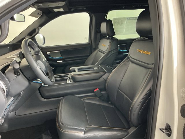 Certified 2025 Ford Expedition Tremor AWD/4WD image 15