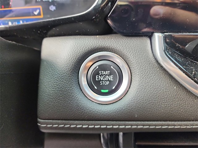 Used 2024 Chevrolet Colorado LT w/ LT Convenience Package image 25