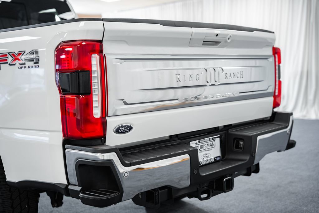 Certified 2025 Ford F250 King Ranch w/ Chrome Package AWD/4WD image 6