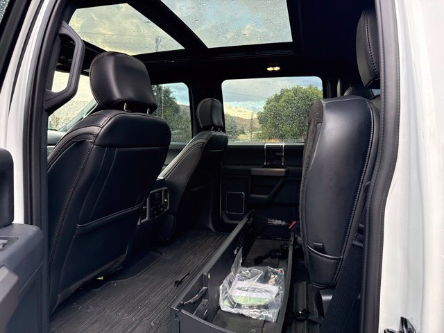 Certified 2022 Ford F350 Platinum w/ Tremor Off-Road Package AWD/4WD image 21