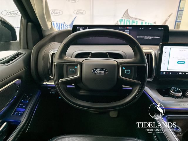 Certified 2025 Ford Expedition Platinum w/ Driver's Package AWD/4WD image 17
