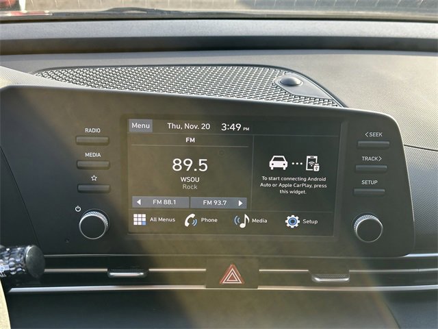 Used 2025 Hyundai Elantra SE image 22