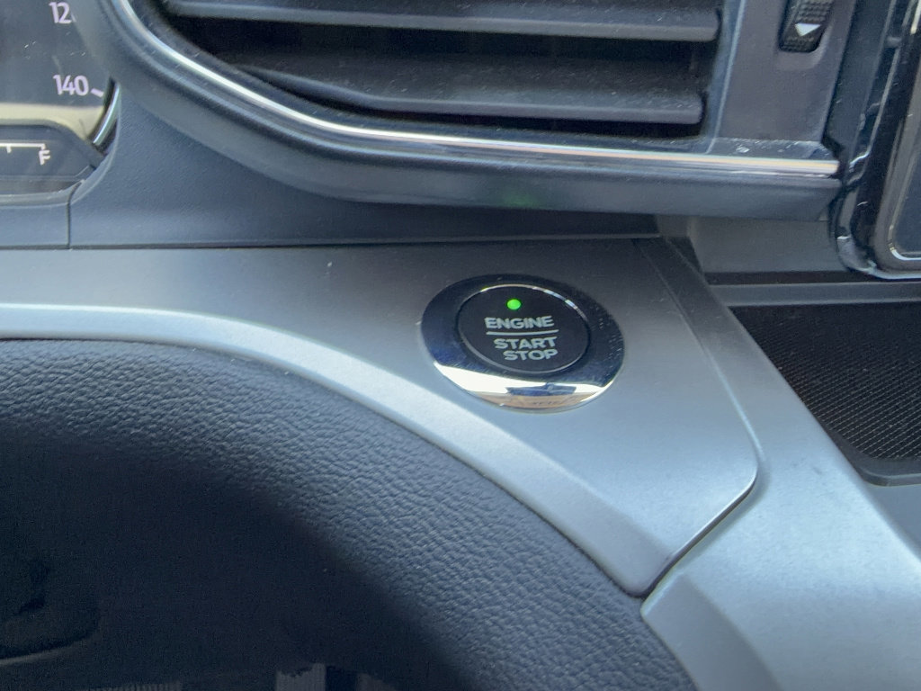 Certified 2020 Ford Explorer XLT w/ Equipment Group 202A image 25