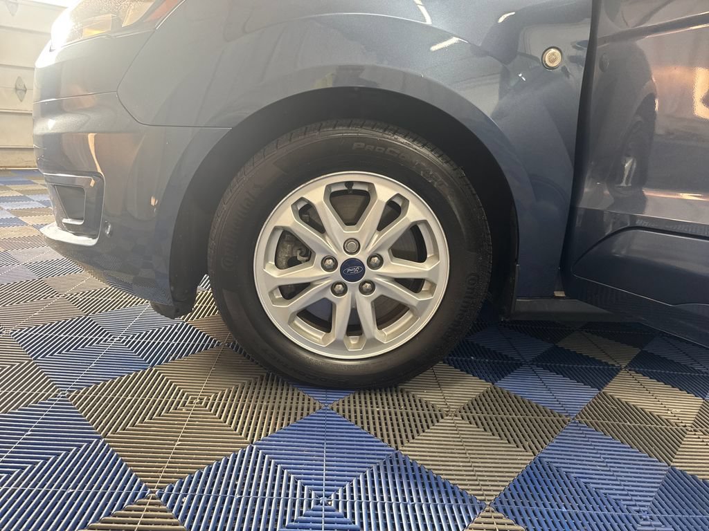 Certified 2022 Ford Transit Connect XLT FWD image 30